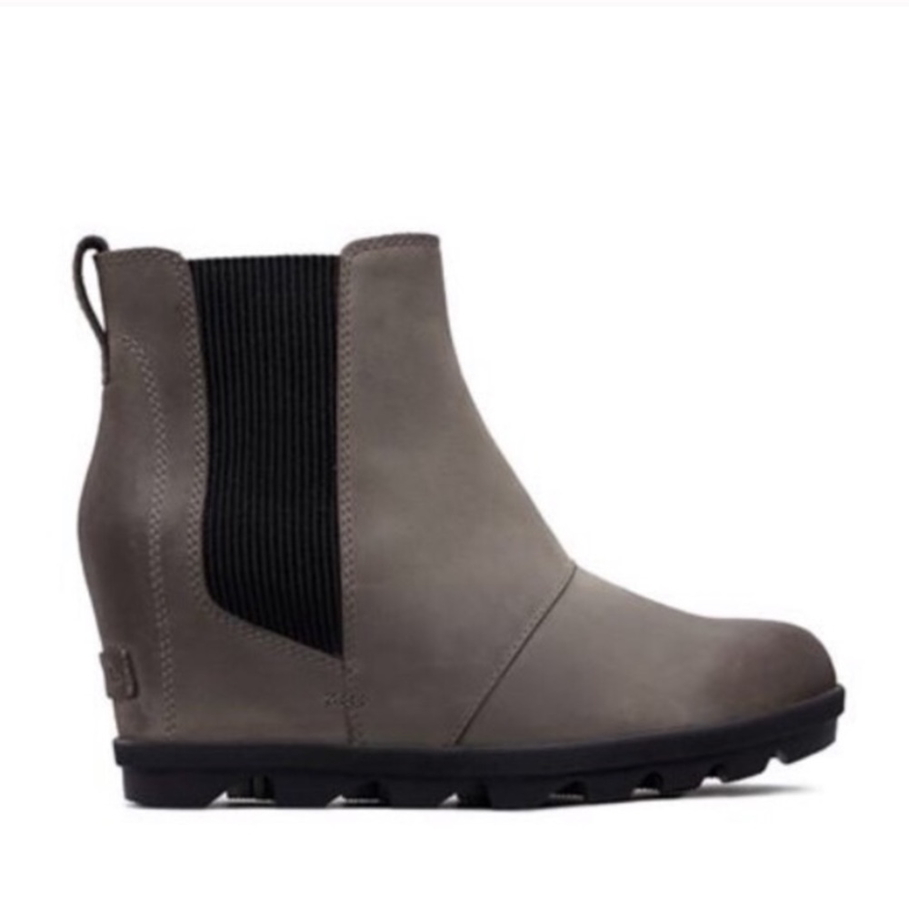New Sorel Joan of Arctic Wedge II Chelsea Booties